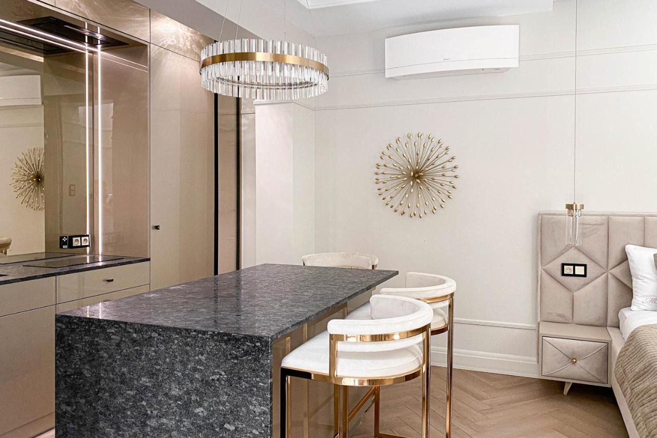 Monaco Premium Suites - New エクステリア 写真